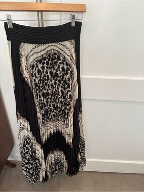 Loyd Ford Pleated Animal-Print Maxi Skirt in Black and Cream.